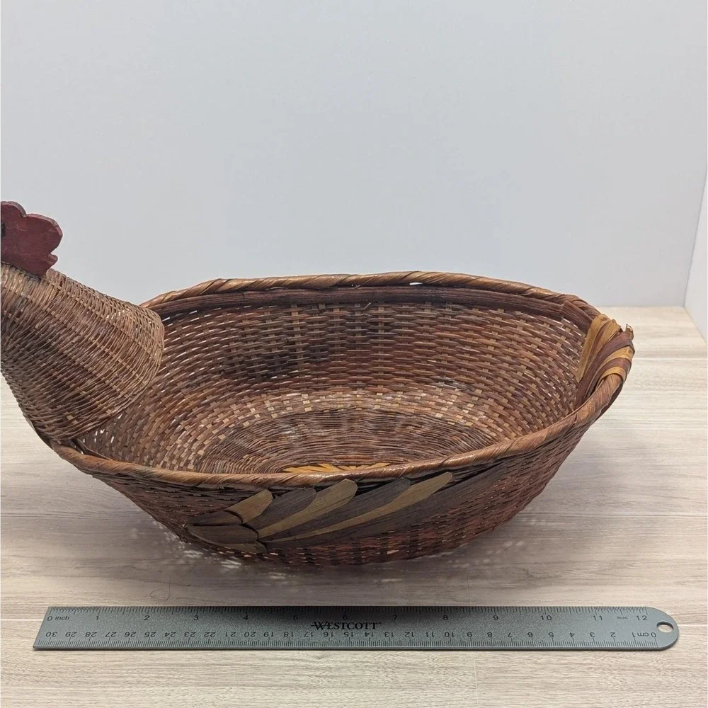 Vintage Rooster Chicken Wicker Basket Hand Woven Centerpiece 15